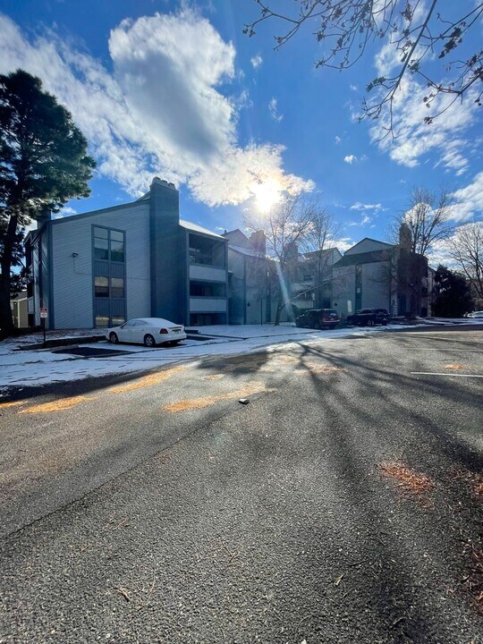 14066 E Stanford Cir in Aurora, CO - Building Photo