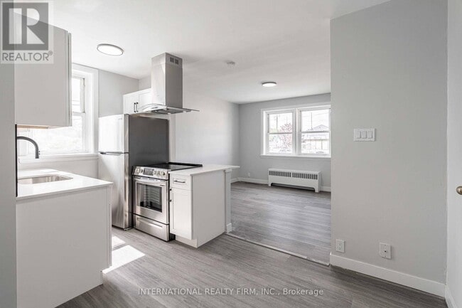 property at 215 Hamilton Rd