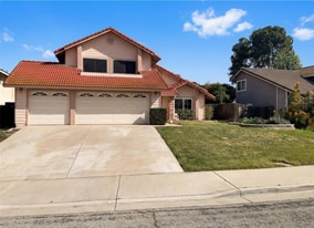 9036 Limecrest Dr in Riverside, CA - Building Photo