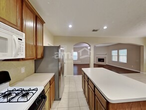 2330 Colonial Springs Ln in Spring, TX - Building Photo - Building Photo