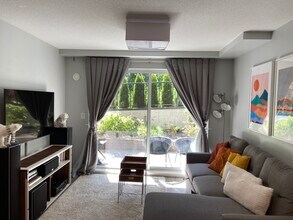20087 68 Av in Langley, BC - Building Photo - Building Photo