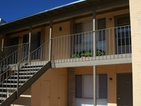 Lynwood Garden Apartments in El Paso, TX - Building Photo - Building Photo