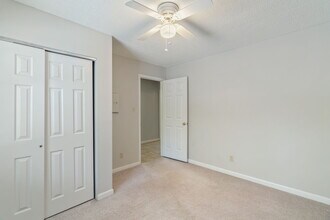 9009 Fountain Brook Ln in Knoxville, TN - Building Photo - Building Photo