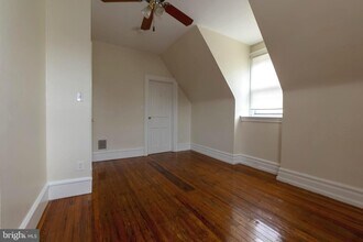 236 Harvey St-Unit -3R in Philadelphia, PA - Building Photo - Building Photo