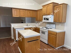 1168 E Carnoustie Ave in Fresno, CA - Building Photo - Building Photo