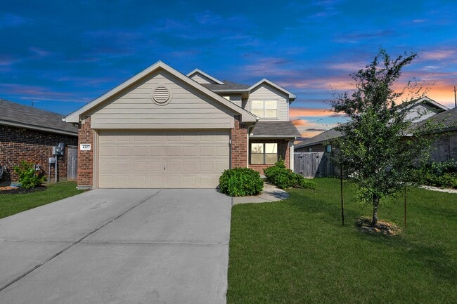 property at 4307 Palmetto Grv Ln