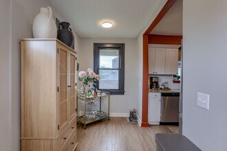 832 E 72nd St in Kansas City, MO - Building Photo - Building Photo