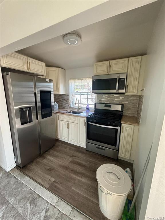 146-51 177th St in Queens, NY - Building Photo - Building Photo