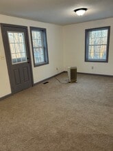 166 Richards Rd, Unit B in Litchfield, CT - Building Photo - Building Photo