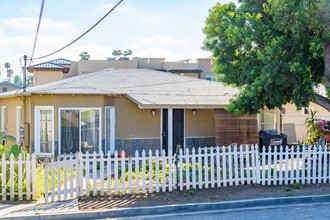 314-318 N Indiana Ave in Vista, CA - Building Photo - Building Photo