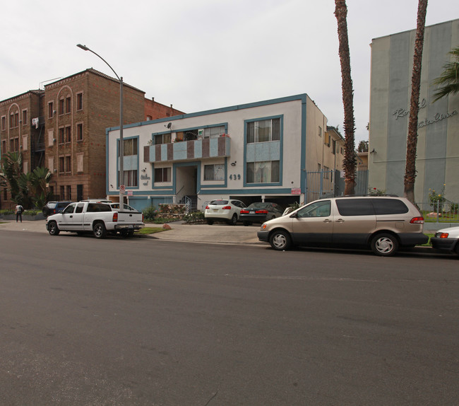 439 S Catalina St in Los Angeles, CA - Building Photo - Building Photo