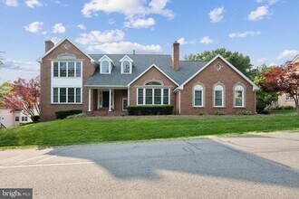 1292 Middleton Ct in Vienna, VA - Building Photo - Building Photo