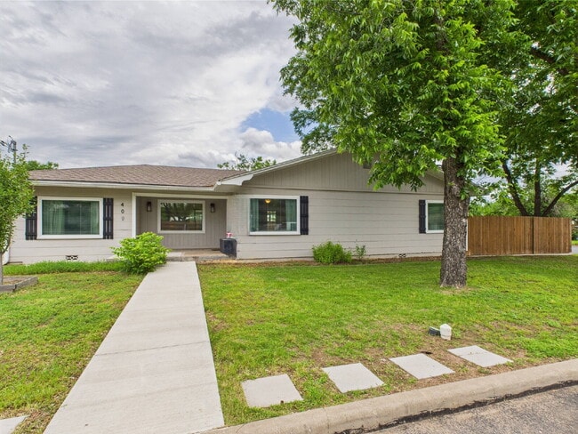 property at 409 S Pear St