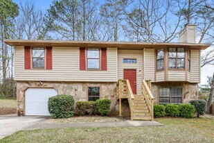 5207 Great Meadows Rd in Stonecrest, GA - Building Photo