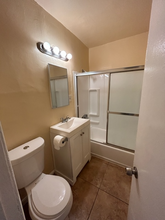 1545 W 19th St in Long Beach, CA - Foto de edificio - Building Photo