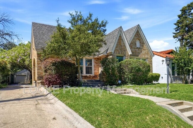 3304 Cockrell Ave in Fort Worth, TX - Building Photo - Building Photo