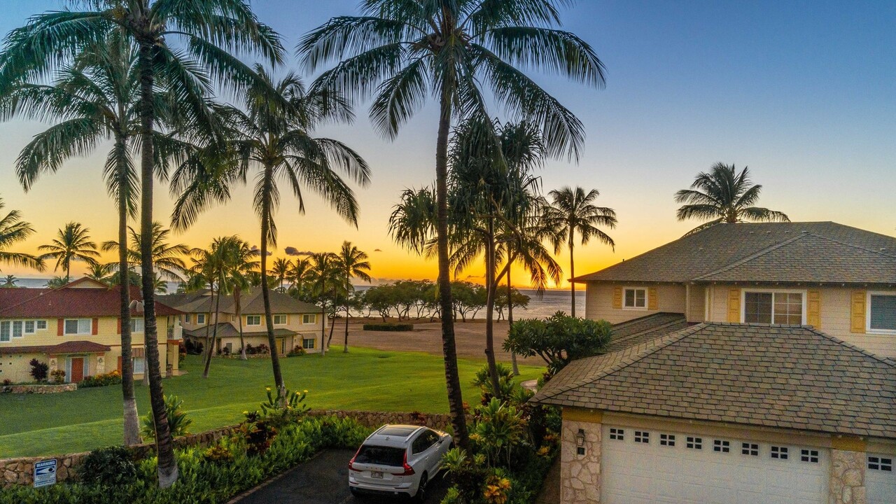 92-1001 Aliinui Dr in Kapolei, HI - Building Photo