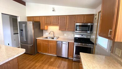 628 W Shoshone Rd in Peoria, IL - Building Photo - Building Photo