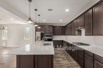 23060 Via Del Oro in Queen Creek, AZ - Building Photo - Building Photo