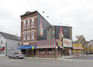 2811 N Lincoln in Chicago, IL - Foto de edificio - Building Photo