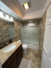 5212 Harmswood Terrace in Skokie, IL - Building Photo - Building Photo