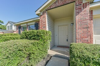 4915 Winding View Ln in Humble, TX - Building Photo - Building Photo