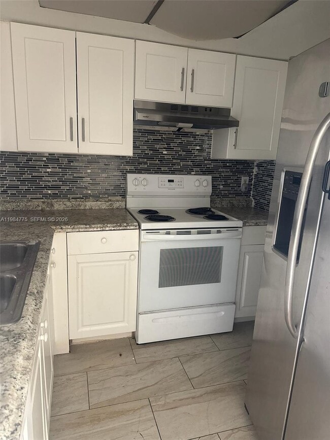 7779 Tam Oshanter Blvd