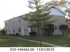 5058 Hibbs Dr in Columbus, OH - Building Photo