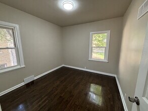 3637 Monroe St in Gary, IN - Building Photo - Building Photo