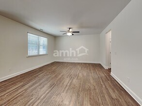 3283 Oakfields Rd in New Hill, NC - Building Photo - Building Photo