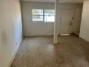 1089 S Deleon Ave in Titusville, FL - Building Photo - Building Photo