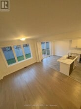99 Kenneth Rogers Cres in East Gwillimbury, ON - Building Photo - Building Photo