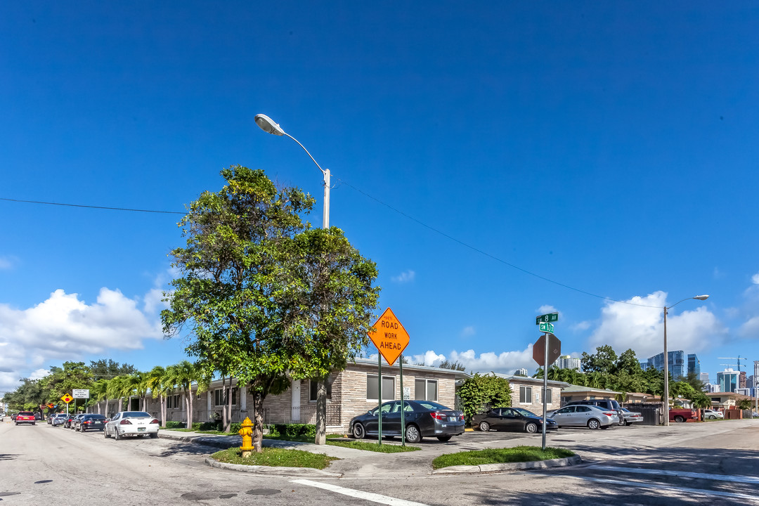 Coral Park Apartments in Miami, FL - Building Photo