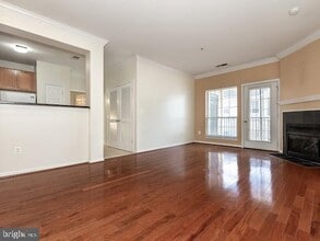 4850 Eisenhower Ave in Alexandria, VA - Building Photo - Building Photo