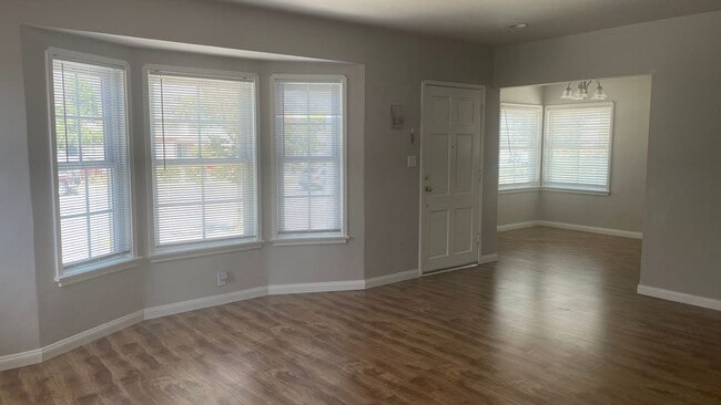 2316 Peyton Ave in Burbank, CA - Building Photo - Building Photo