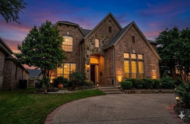 2408 Lady of the Lake Blvd in Lewisville, TX - Building Photo - Building Photo