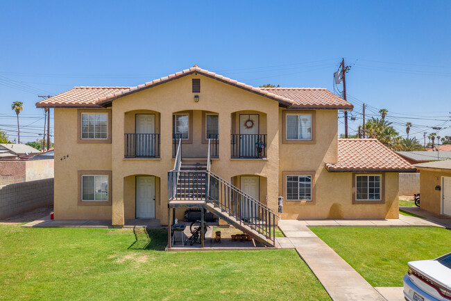 416-424 Mary Ave in Calexico, CA - Building Photo - Building Photo