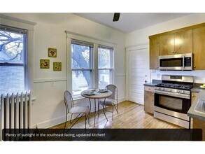 2210 Polk St NE in Minneapolis, MN - Building Photo - Building Photo