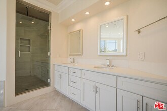 166 Dapplegray Rd in Bell Canyon, CA - Building Photo - Building Photo