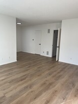 1444 S Wooster St, Unit Apt #2 Apartments