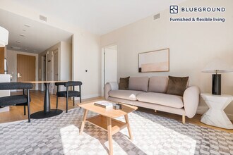 1300 Yards Pl SE in Washington, DC - Building Photo - Building Photo