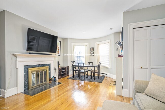 19 Greenwich Park-Unit -Apt 2C in Boston, MA - Foto de edificio - Building Photo