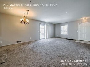 272 Martin Luther King Jr Blvd S in Pontiac, MI - Foto de edificio - Building Photo