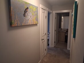 32 Horseshoe Cres in Cochrane, AB - Building Photo - Building Photo