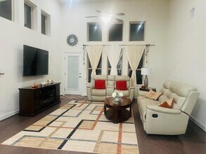 4429 Casa Robles Dr in Leander, TX - Building Photo - Building Photo