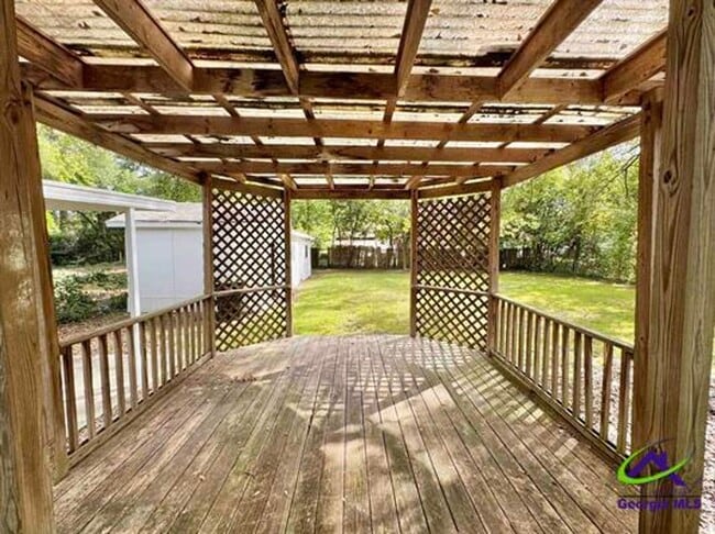 1319 Laura Ave in Warner Robins, GA - Building Photo - Building Photo