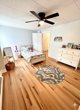 310 Union St in Bangor, ME - Foto de edificio - Building Photo