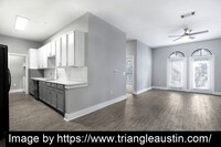 4640 W Guadalupe St in Austin, TX - Building Photo - Building Photo