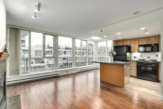 120 Milross Av in Vancouver, BC - Building Photo - Building Photo