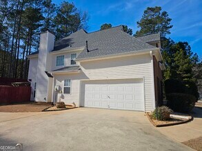 185 Rock Hill Dr in Fayetteville, GA - Building Photo - Building Photo